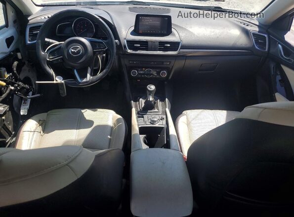 3MZBN1M35JM217740 2018 MAZDA 3 White Widok deski rozdzielczej