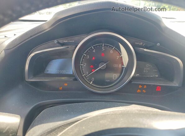 3MZBN1M35JM217740 2018 MAZDA 3 White Widok zestawu wskaźników