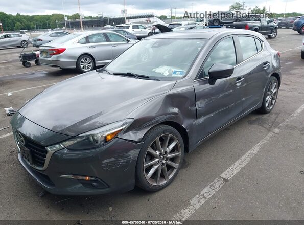 3MZBN1M37JM215682 2018 MAZDA 3 Серый Вид спереди