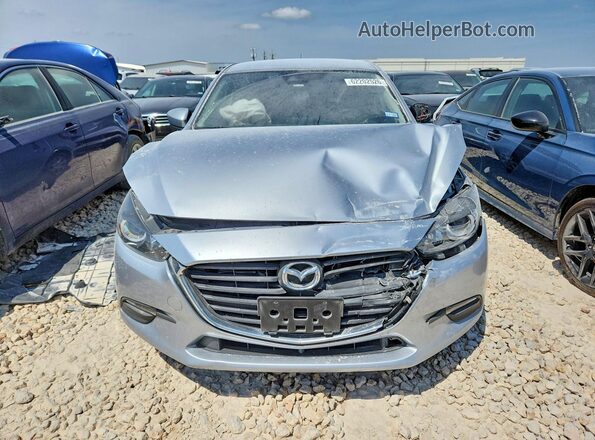 3MZBN1U70JM177831 2018 MAZDA 3 Серебряный Вид спереди
