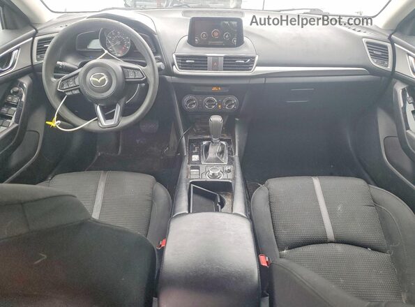 3MZBN1U70JM186335 2018 MAZDA 3 White Dashboard view