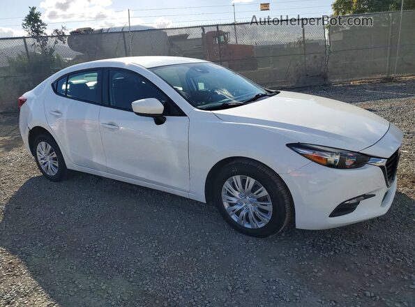 3MZBN1U71JM202915 2018 MAZDA 3 White Przód prawy