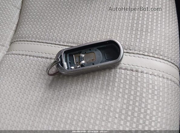 3MZBN1U72HM109346 2017 MAZDA 3 Белый Вид панели приборов