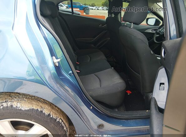 3MZBN1U74JM259593 2018 MAZDA 3 Blue VIN կոդի պիտակի տեսք