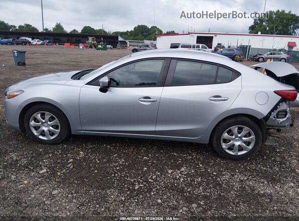 3MZBN1U76JM190941 2018 MAZDA 3 Silver 