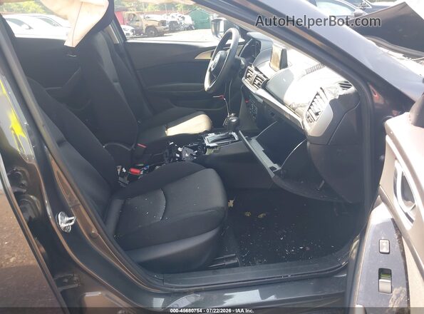 3MZBN1U76JM240382 2018 MAZDA 3 Gray წინა სალონის ხედი