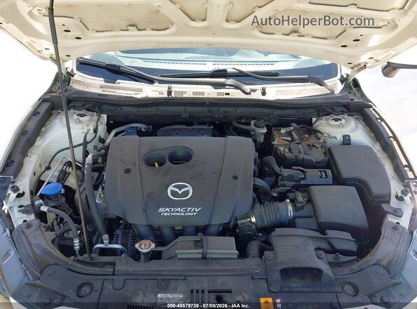 3MZBN1U79HM107030 2017 MAZDA 3 White უკანა ხედი