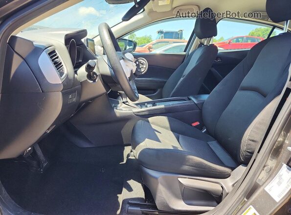 3MZBN1U79JM209787 2018 MAZDA 3 Gray Front interior view