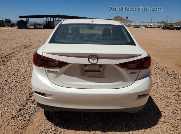 3MZBN1V30JM158479 2018 MAZDA 3 White Widok z tyłu