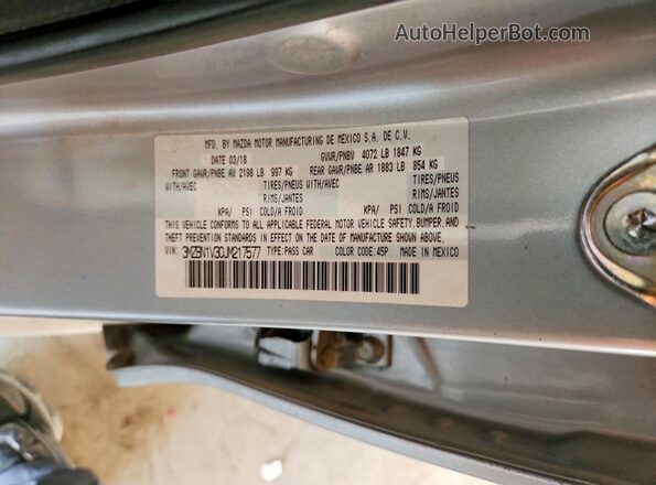 3MZBN1V30JM217577 2018 MAZDA 3 Silver Вид підкапотного простору