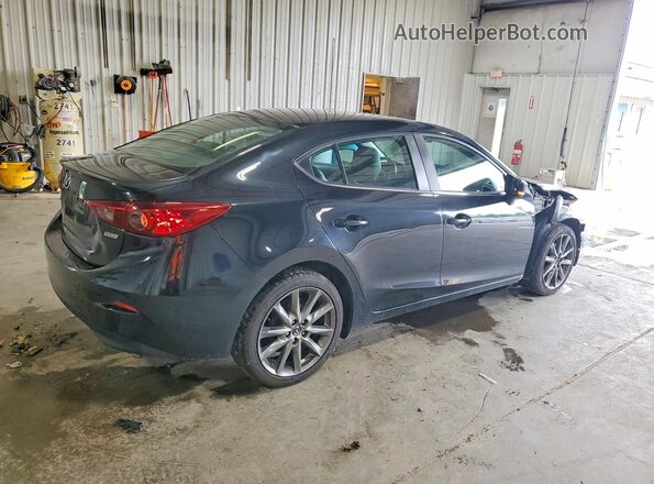 3MZBN1V32JM197767 2018 MAZDA 3 Black Հետևի աջ