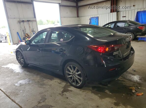 3MZBN1V32JM197767 2018 MAZDA 3 Black Հետևի ձախ