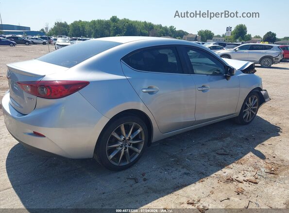 3MZBN1V33JM181271 2018 MAZDA 3 Silver Rear right