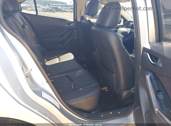 3MZBN1V33JM181271 2018 MAZDA 3 Silver VIN sticker view