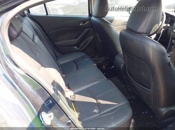 3MZBN1V36JM265519 2018 MAZDA 3 Blue VIN կոդի պիտակի տեսք