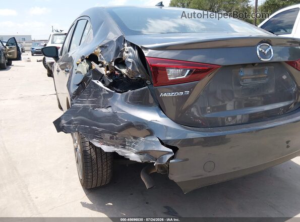 3MZBN1V3XJM174706 2018 MAZDA 3 Gray 