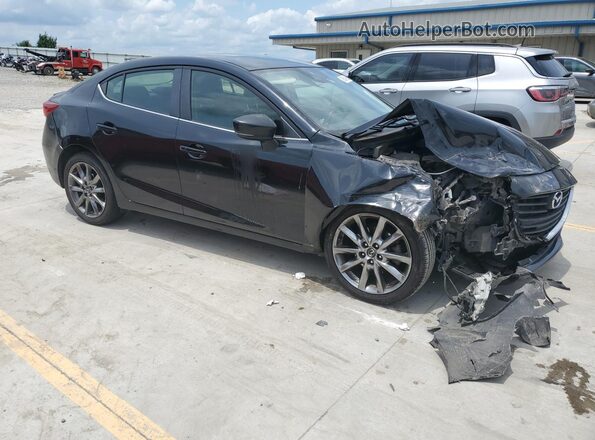 3MZBN1V3XJM204254 2018 MAZDA 3 Черный Передняя правая четверть