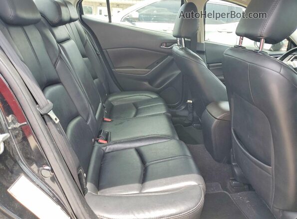 3MZBN1V3XJM204254 2018 MAZDA 3 Черный Вид задних сидений