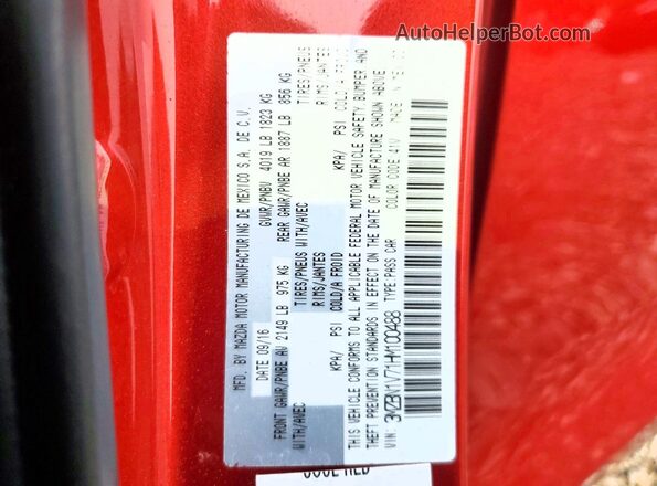 3MZBN1V71HM100488 2017 MAZDA 3 Red Vista del compartimento del motor