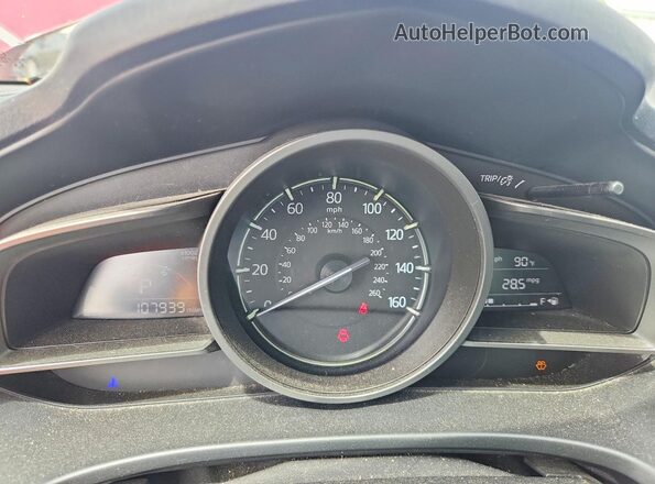 3MZBN1V74HM114403 2017 MAZDA 3 Красный Вид щитка приборов