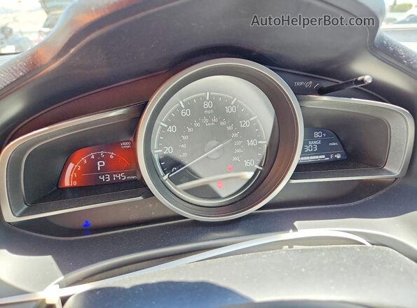 3MZBN1V75HM123627 2017 MAZDA 3 Белый Вид щитка приборов