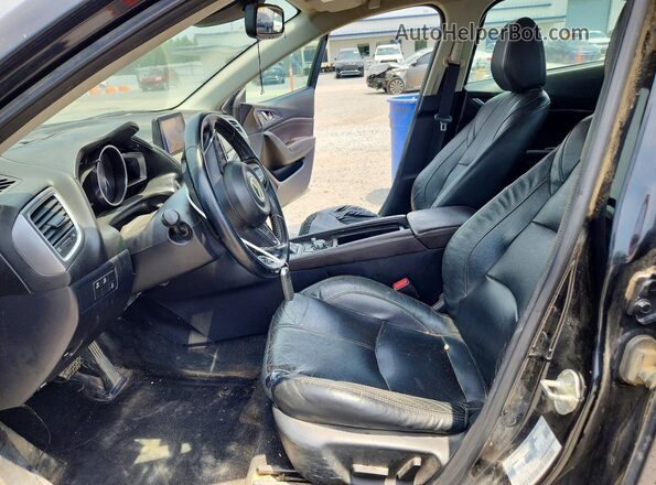 3MZBN1W31JM210653 2018 MAZDA 3 Black Front interior view