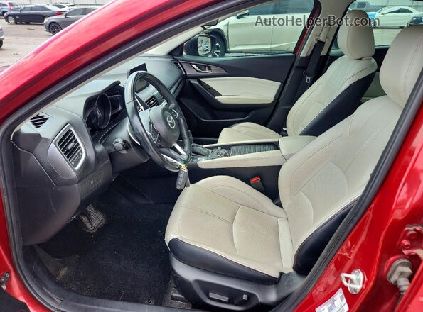 3MZBN1W34JM175039 2018 MAZDA 3 Red Սալոնի դիմացի տեսք