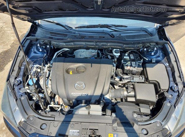 3MZBN1W34JM218620 2018 MAZDA 3 Blue Widok wnętrza z tyłu