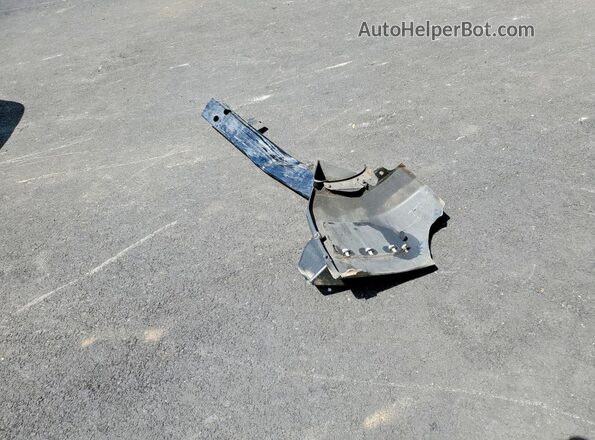 3MZBN1W35JM159559 2018 MAZDA 3 Red Engine compartment view