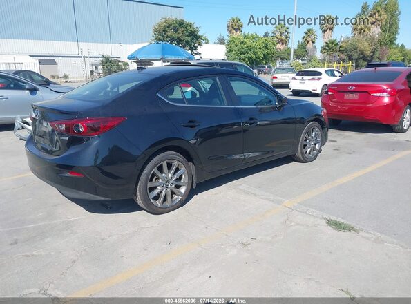 3MZBN1W37JM239039 2018 MAZDA 3 Black Задня права чверть
