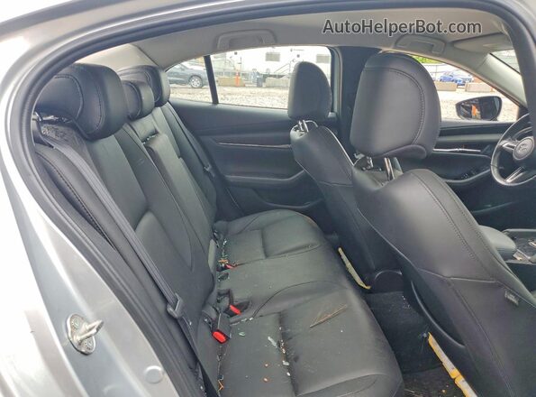 3MZBPAAL4KM110808 2019 MAZDA 3 Silver Rear seats view