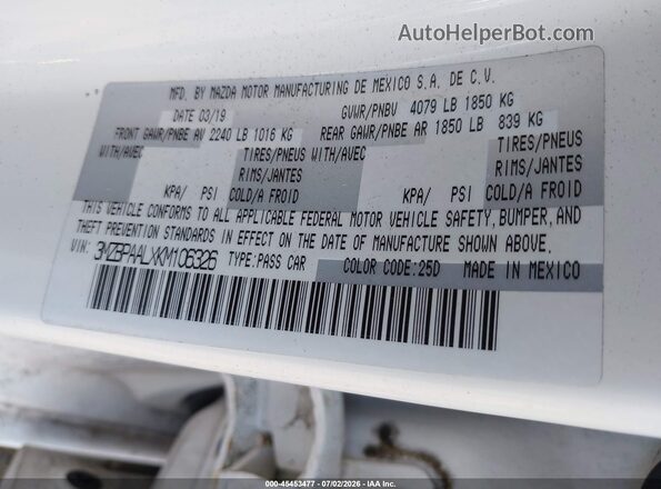 3MZBPAALXKM106326 2019 MAZDA 3 White Вид підкапотного простору
