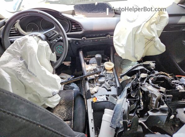 3MZBPAAM0RM418500 2024 MAZDA 3 Черный Вид панели приборов