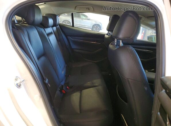 3MZBPABL7NM314165 2022 MAZDA 3 White Widok tylnych siedzeń