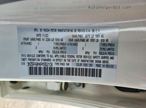 3MZBPABM4PM352108 2023 MAZDA 3 Белый Вид подкапотного пространства
