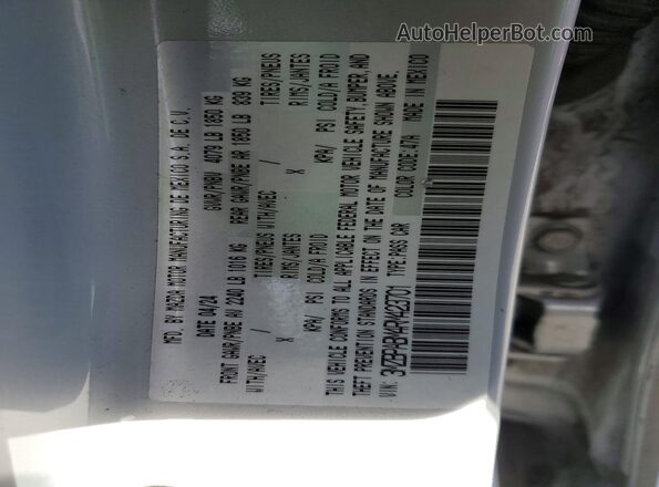 3MZBPABM4RM423701 2024 MAZDA 3 Silver Widok komory silnika