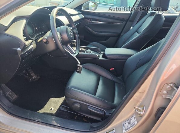 3MZBPABM8RM411518 2024 MAZDA 3 Gray Widok wnętrza z przodu