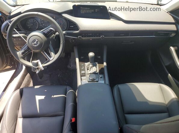 3MZBPABM8SM453208 2025 MAZDA 3 Blue წინა პანელის ხედი