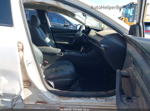 3MZBPACL3LM135875 2020 MAZDA 3 Белый Вид салона спереди