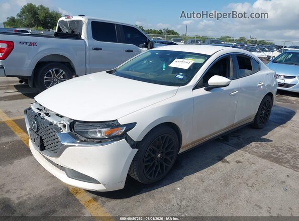 3MZBPACL3LM135875 2020 MAZDA 3 Белый Передняя левая четверть