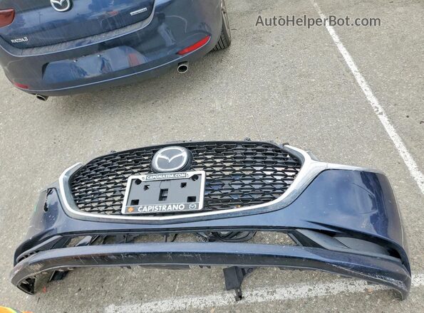 3MZBPACL8LM122877 2020 MAZDA 3 Blue Vista del compartimento del motor