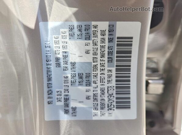 3MZBPACM1SM477378 2025 MAZDA 3 Gray Vista del compartimento del motor