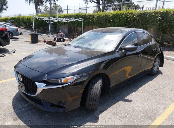 3MZBPACM4PM367867 2023 MAZDA 3 Black Առջևի ձախ երեք քառորդ տեսարան