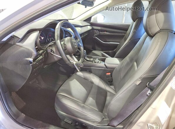 3MZBPACM5SM467758 2025 MAZDA 3 Gold Սալոնի դիմացի տեսք