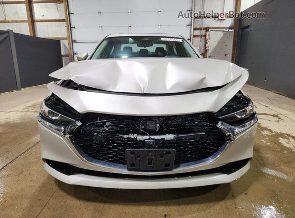 3MZBPACM5SM467758 2025 MAZDA 3 Gold Սալոնի 360 աստիճան տեսք