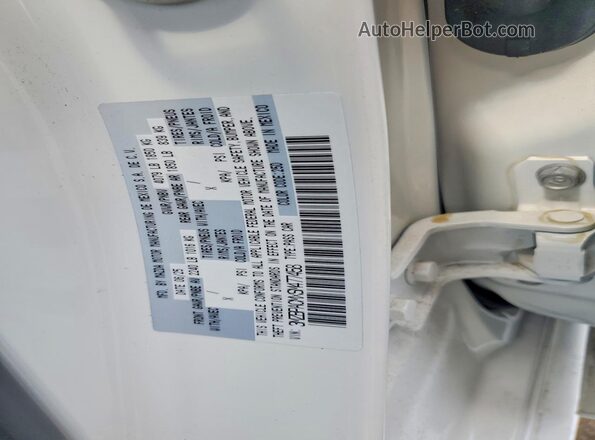 3MZBPACMXSM477458 2025 MAZDA 3 White Вид підкапотного простору