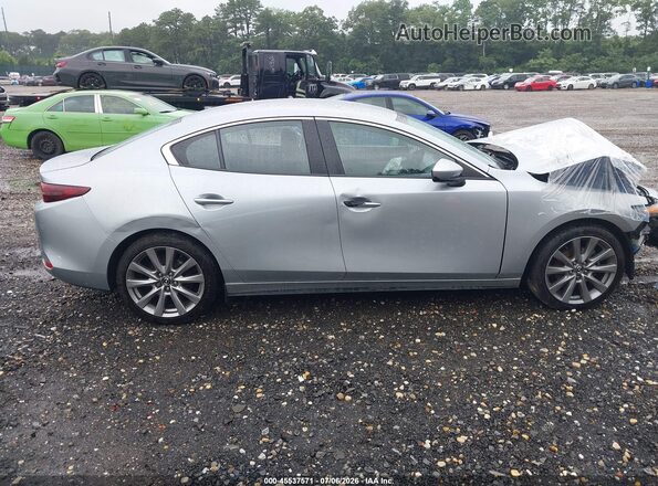 3MZBPBBL7MM250195 2021 MAZDA 3 Silver Widok wnętrza z tyłu