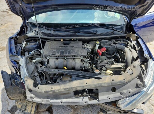 3N1AB7AP0HY205275 2017 NISSAN SENTRA Blue Rear interior view