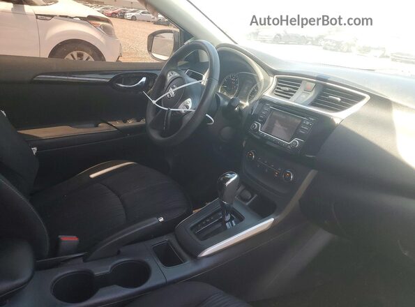 3N1AB7AP0HY346038 2017 NISSAN SENTRA White Вид салону спереду