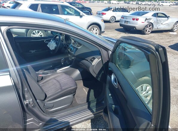 3N1AB7AP0HY354513 2017 NISSAN SENTRA Gray Вид салону спереду